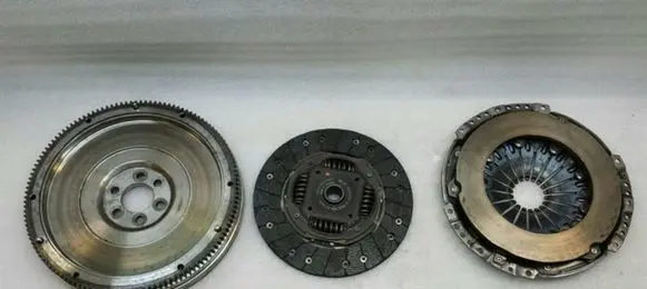 Volkswagen Golf VII Clutch set kit 04L105273