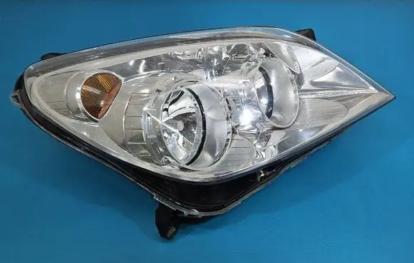 Opel Astra H Headlight/headlamp 1LG27037054 IMPRK1563351