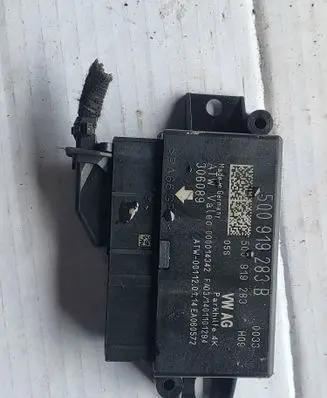 Skoda Octavia Mk3 (5E) Parking PDC control unit/module 5Q0919283B
