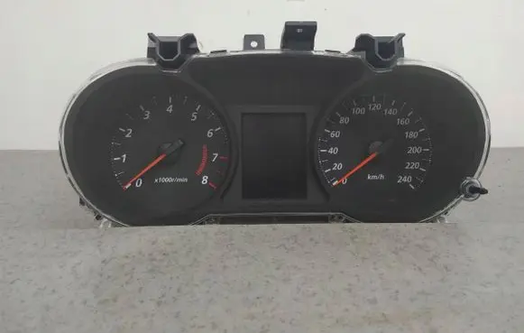 Mitsubishi Lancer VIII Speedometer (instrument cluster) 8100B361