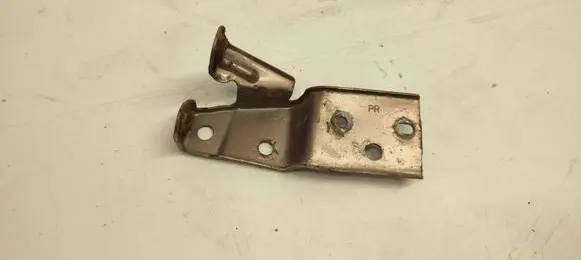 Peugeot 108 Front splash guards bracket 