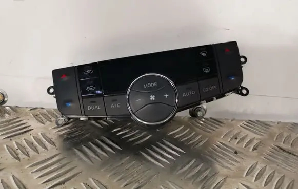Nissan Pulsar Climate control unit 275003ZP0A