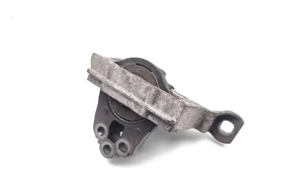 Ford Kuga II Engine mount bracket