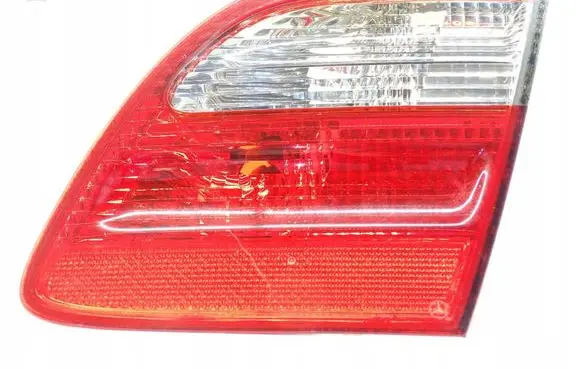 Mercedes-Benz E W211 Tailgate rear/tail lights A2118203064