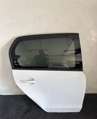 Volkswagen Up Rear door