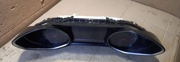 Peugeot 308 Speedometer (instrument cluster) 9822776780