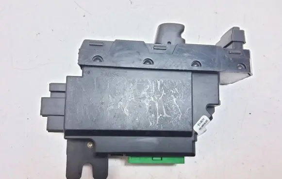 Volvo S60 Electric window control switch 30746075