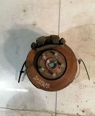 Honda HR-V Front wheel hub spindle knuckle