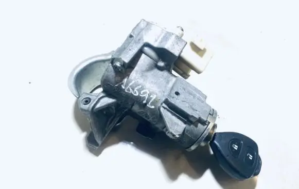 Toyota Auris 150 Ignition lock n0502638 05947c3051