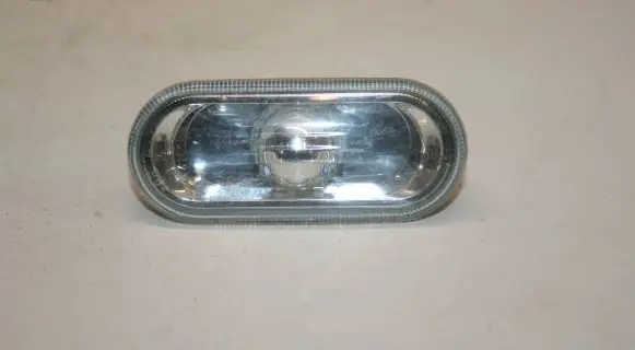 Volvo V70 Front fender indicator light