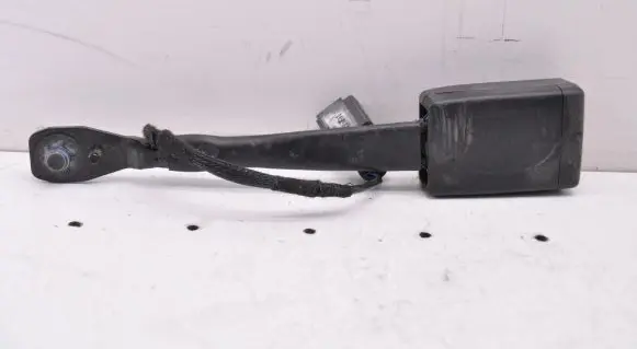 Opel Mokka X Front seatbelt buckle 95104556