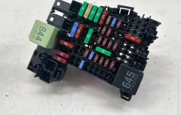 Skoda Kamiq Fuse module 2Q0937615A
