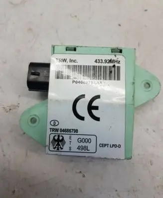 Chrysler Voyager Immobilizer control unit/module P04686798AA nr1555