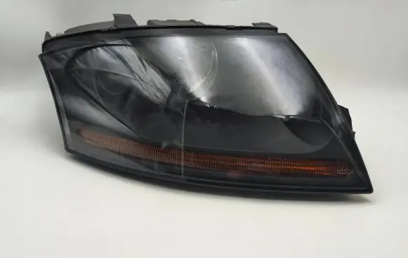 Audi TT Mk1 Headlight/headlamp 018S000402 0301164272