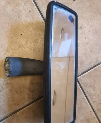 Rear view mirror (interior)