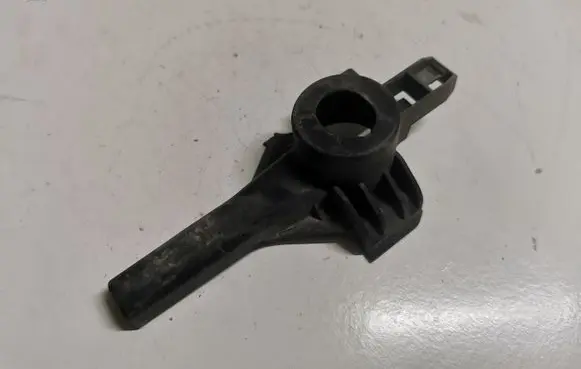 Audi Q5 SQ5 FY Radiator mount bracket