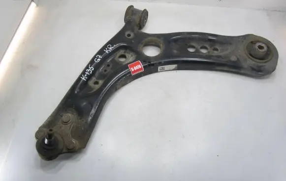 Volkswagen Golf VII Front lower control arm/wishbone 5Q0407151J