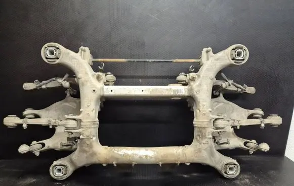 BMW 5 F10 F11 Rear axle beam 