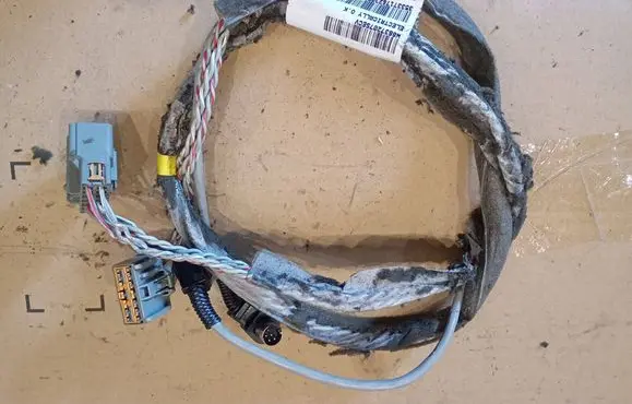 Volvo V70 Audio system kit 3533717