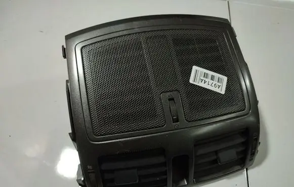 Dash center air vent grill