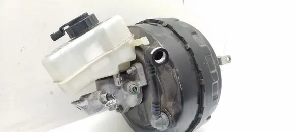 BMW 3 E90 E91 Brake booster 6785647