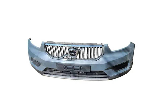 Volvo XC40 Front bumper 31407949 31407950 31449349