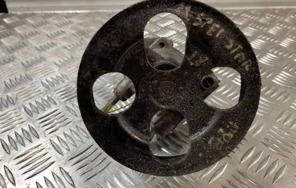 Mitsubishi Space Star Power steering pump Mr916044