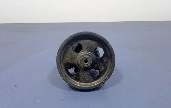 Chrysler Pacifica Power steering pump 04861582AA