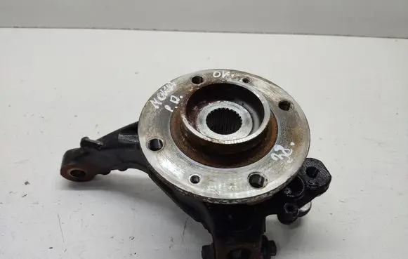 Opel Mokka B Front wheel hub 9810998280