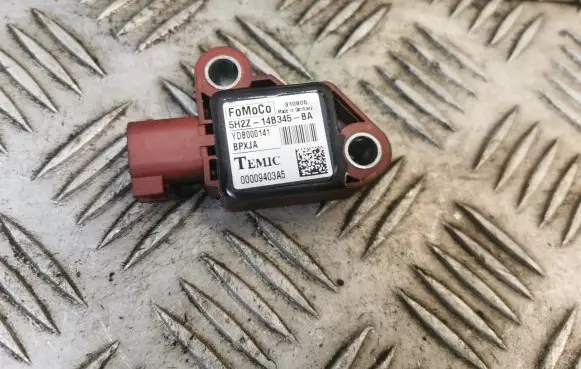 Land Rover Range Rover Sport L320 Airbag deployment crash/impact sensor YDB000141