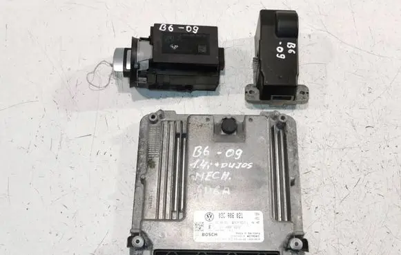 Volkswagen PASSAT B6 Engine ECU kit and lock set 03C906021 0261S04448 3C0905861G