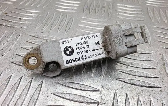 BMW 3 E46 Airbag deployment crash/impact sensor 6906174 65776906174