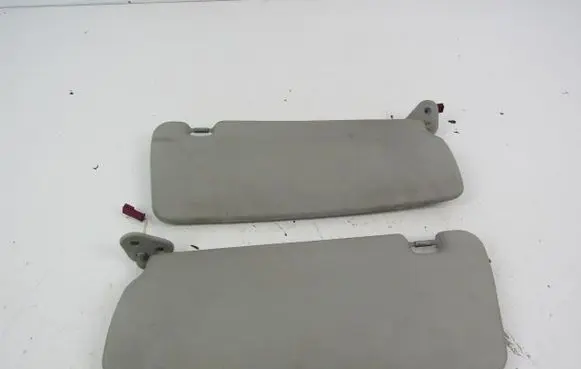BMW X3 E83 Sun visor 8267897
