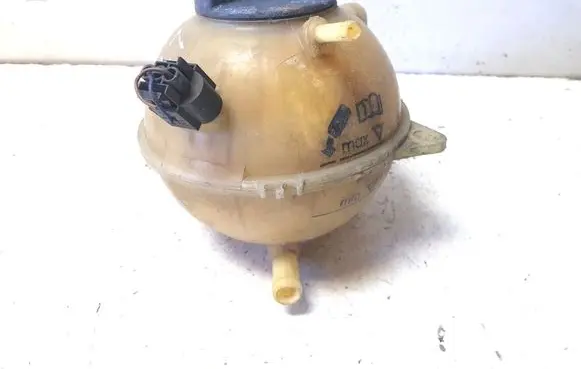 Volkswagen II LT Coolant expansion tank/reservoir 2D0121403