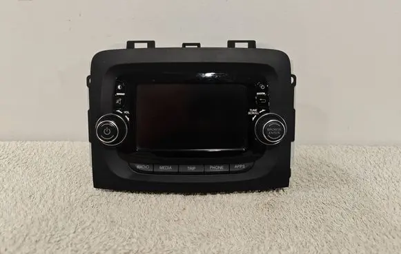 Radio/CD/DVD/GPS head unit