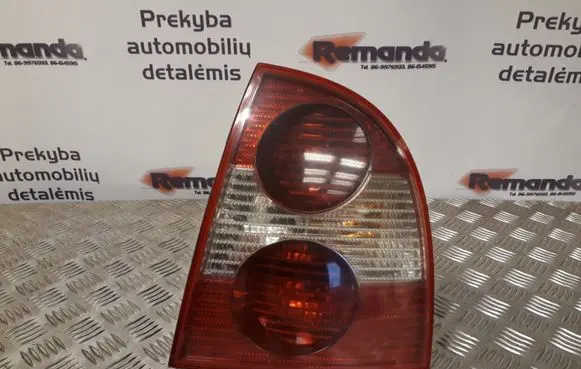 Volkswagen PASSAT B5.5 Rear/tail lights 3B5945096AE