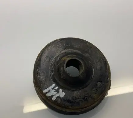 Mercedes-Benz E W211 Rear coil spring rubber mount 