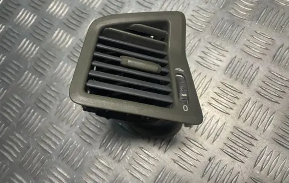 Volvo V70 Dashboard side air vent grill/cover trim 3409373 1264
