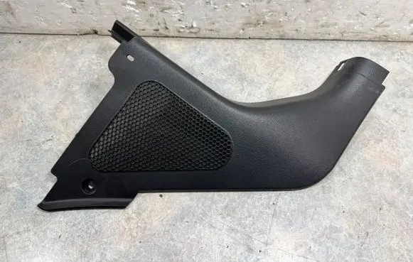 BMW i3 Foot area side trim 7272418