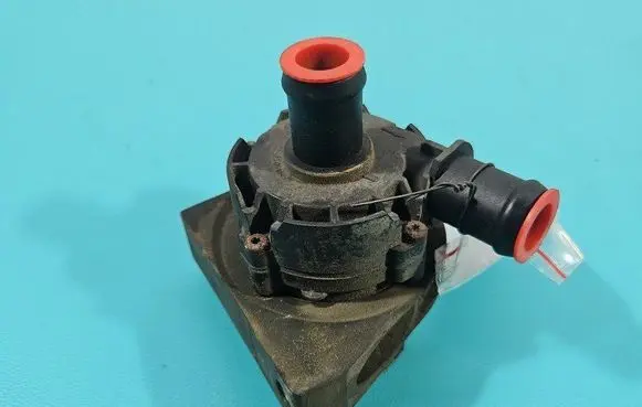 Skoda Fabia Mk3 (NJ) Electric auxiliary coolant/water pump 0392023211 IMPRK1477735
