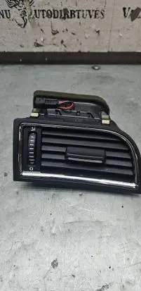 Skoda Superb B6 (3T) Dashboard side air vent grill/cover trim 3T0819702 91461147 W12001