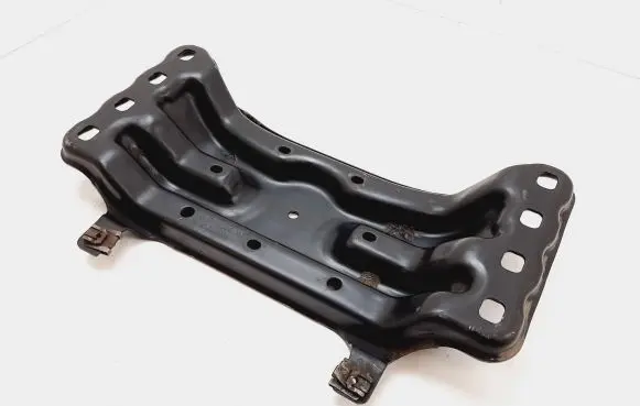 Mercedes-Benz GLK (X204) Gearbox mounting bracket A2042400302