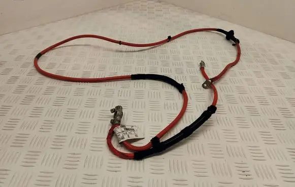 Mercedes-Benz ML W164 Positive cable (battery) A1645402730