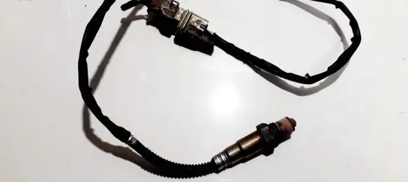 Volvo XC90 Lambda probe sensor 0258007135 8670279