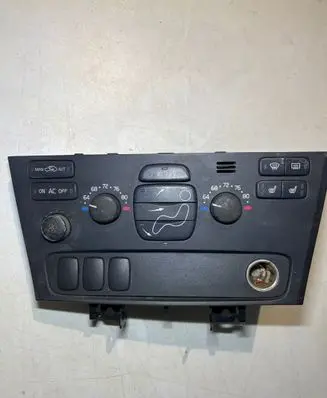 Volvo XC70 Climate control unit 8691878 M6035500017 04W03E04