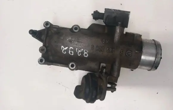 Opel Signum Throttle valve 08226805 0822680508226805