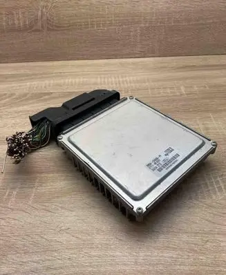 Ford Focus Engine control unit/module ECU 2M5A12A650PF 12220510