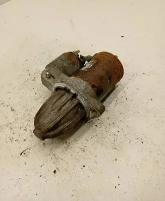 Mitsubishi Colt Starter motor M000T45271 MR994922