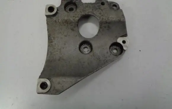 Ford Mondeo Mk III Other engine bay part AV6Q10K360AA