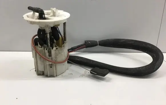 Volvo S80 In-tank fuel pump 31274669